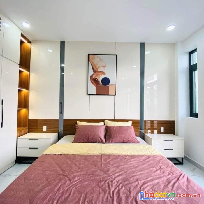 Bình tân 4 tàng- ngay sát q.6 - xe tải tránh nhau- nhỉnh 9 tỷ.