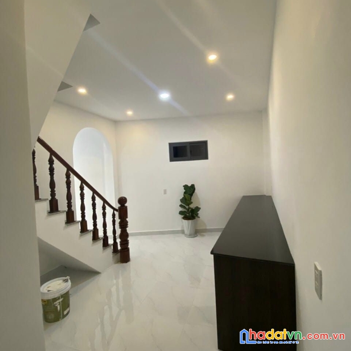 Cần bán gấp nhà đẹp vào ở liền đường huyền trân công chúa, đà lạt giá chỉ 2.75 tỷ