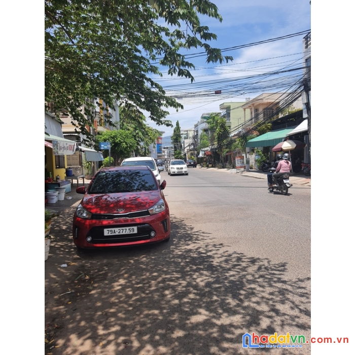 Nhà cấp 4 hẻm thủy xưởng, nha trang 2,2 tỷ