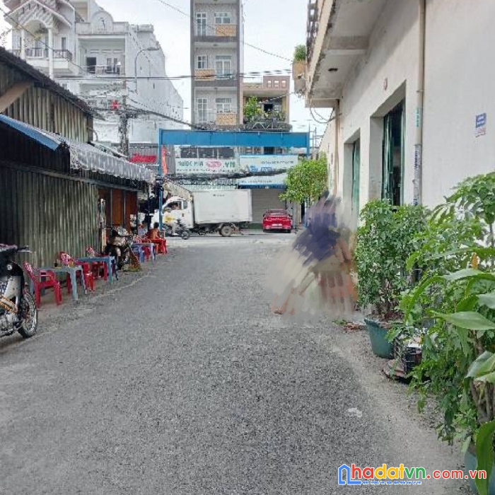 Bán nhà 1 sẹc 2 tầng sát mặt tiền, hẻm xe tải thông, vị trí đẹp để kinh doanh, 45m2, giá nhỉnh 4 tỷ