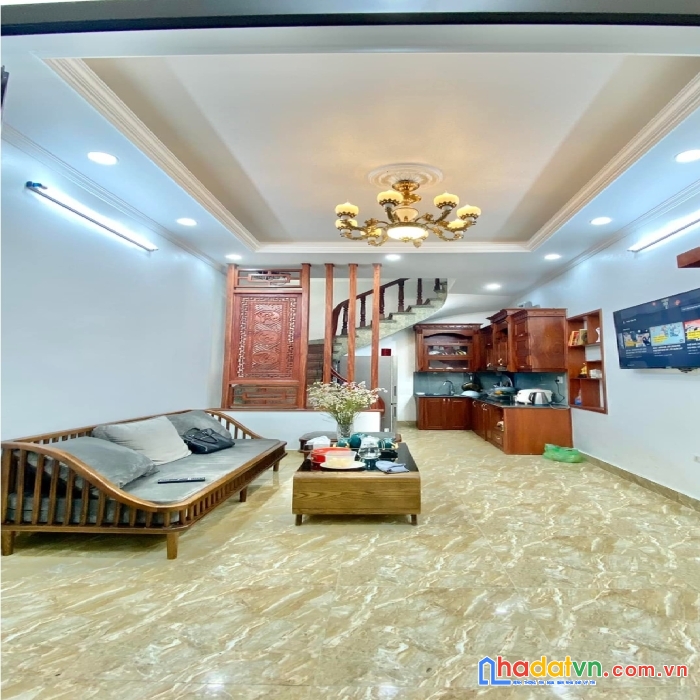 Bán nhà võ thị sáu, 4 tầng đẹp lung linh. 35m2 x 4 tầng,150 tỷ có thương lượng