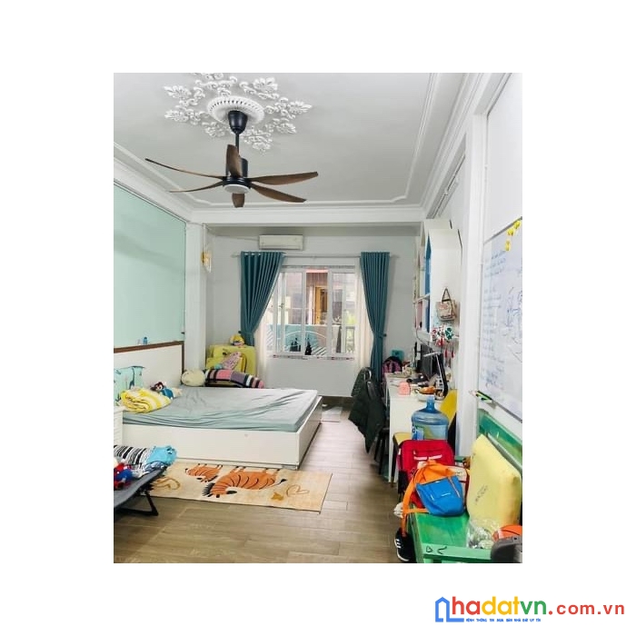 Hồ ba mẫu, dân xây, 5 tầng, 3 ngủ, ngõ thông, 10 bước ô tô, doanh thu 100 triệu