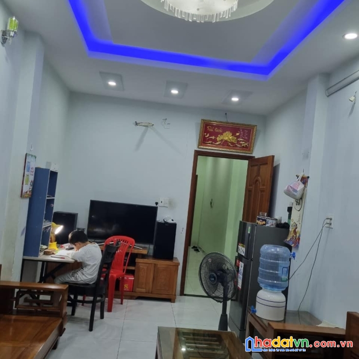 Bán nhà lâm văn bền, quận 7,dt 58m2, 4 pn,  giá chỉ hơn 7 tỷ