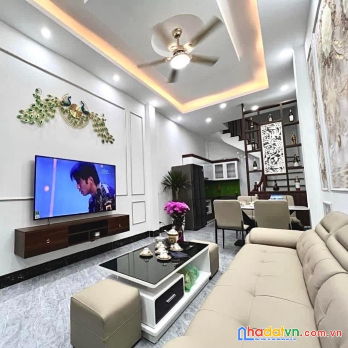 Tìm đâu ra, nhà thái hà, mặt tiền rộng, kinh doanh, ở luôn, 3 ngủ, chỉ 4.4 tỷ