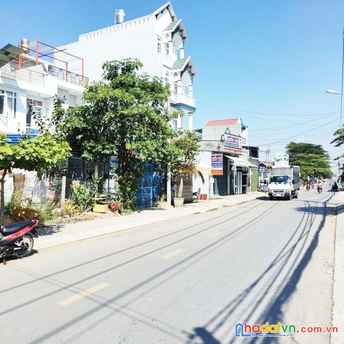 Mtkd  đa ngành nghề, dt.107m2, 2 tầng, xây khách sạn, văn phòng công ty, cho thuê đều thuận lợi.