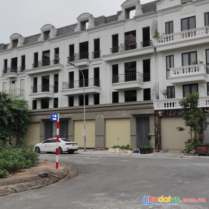 Bán nhà mặt đường thanh am long biên hà nội diện tích 133 m2 mt 10m giá 15 tỷ 300 triệu
