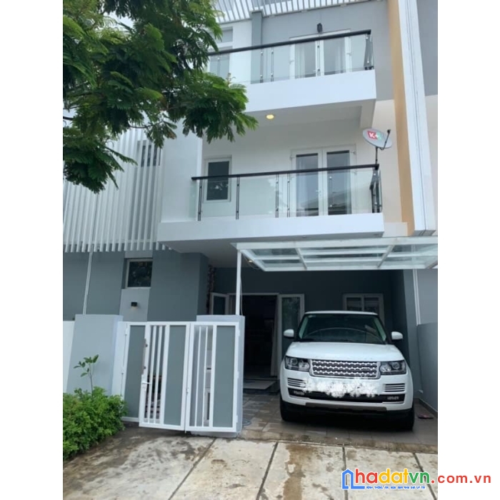 Tiếp tục bán 1 căn nhà phố khang điền - 4pn - 116m2 - giá 9.4 tỷ còn tl