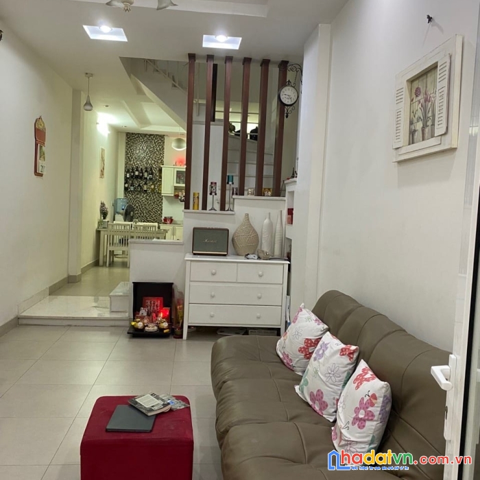 Bán gấp trước tết nhà 3 tầng ra huỳnh tất phát - kề phú mỹ hưng giá chỉ 3tỷ quận 7