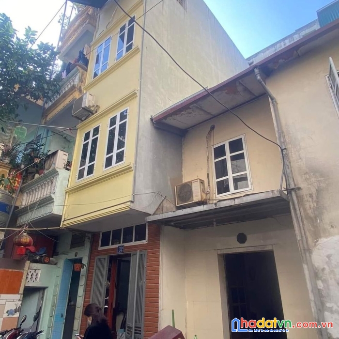 Nhà 4tầng lê lợi hà đông - nhà đẹp dân xây - giá 2.2x tỷbán