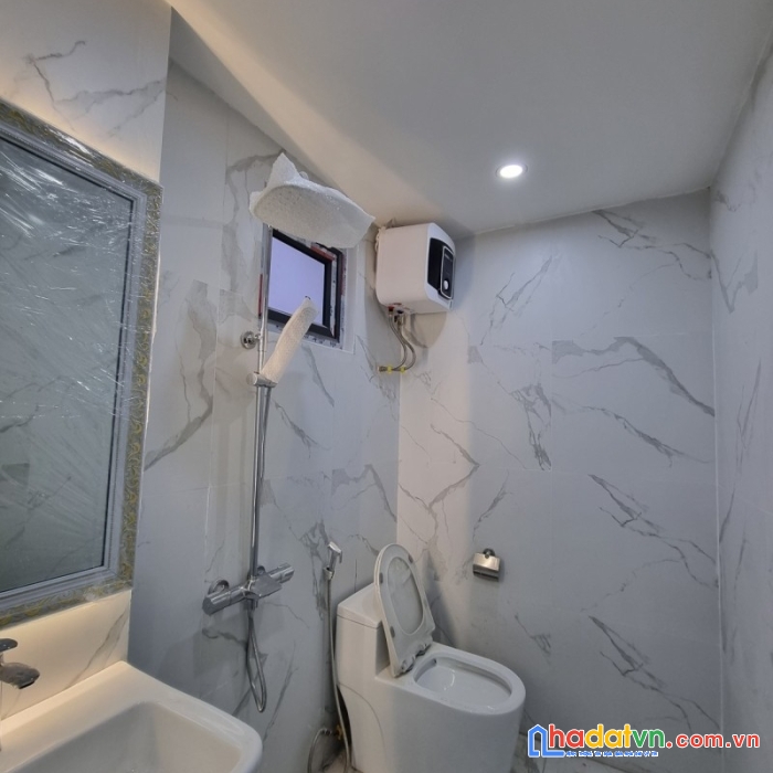 Gấp gấp bán nhà phố trung văn 30m 6 tầng mặt tiền 4m ngõ nông 10m ra ô tô tránh nhà đẹp ở ngay