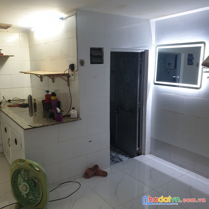 Chính chủ cần bán căn nhà vị trí đẹp tại huyện bình chánh, tphcm