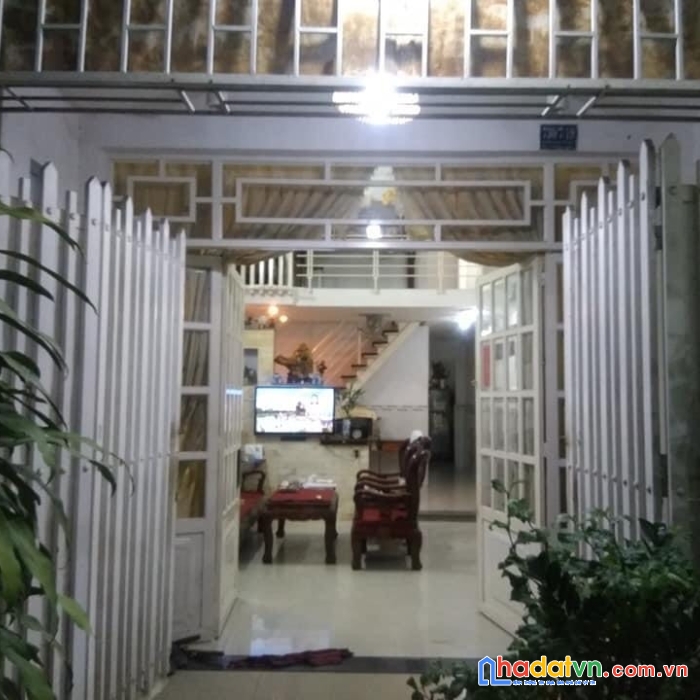 Bán nhà hxh huỳnh tấn phát tân phú quận 7. dt 4x15. nhỉnh 4 tỷ. shr