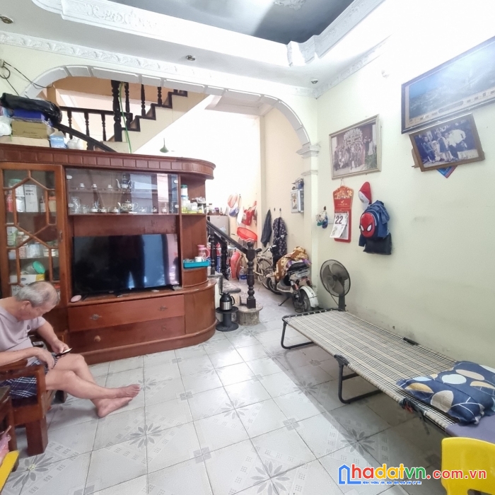 Đê la thành to, thoáng sáng, ngõ ba gác, kcbt, 3 ngủ, 44m2, chỉ 4.19 tỷ