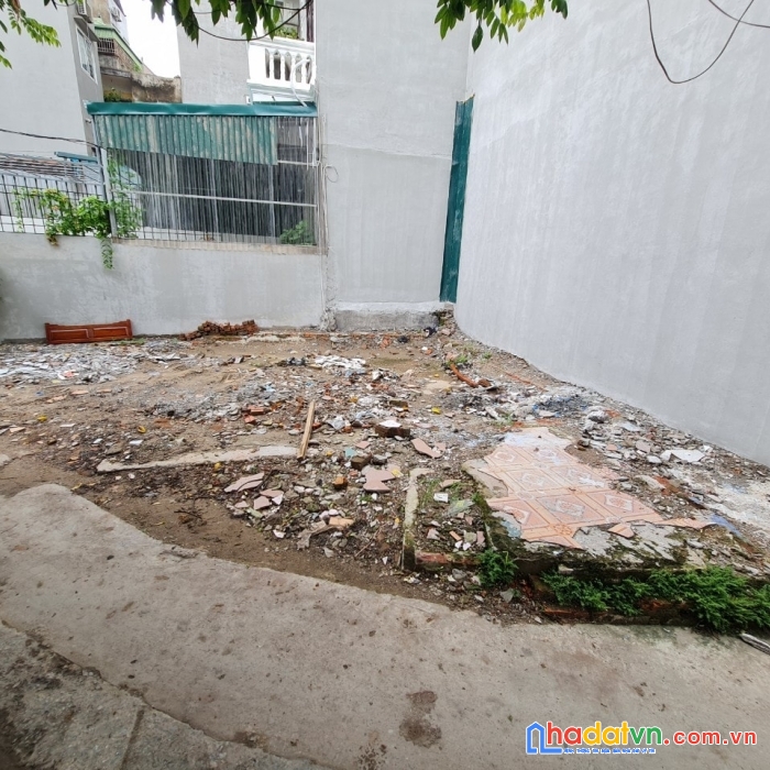 Đất đẹp bà triệu lô góc 45m, 10m ra mặt phố, ngõ siêu rộng, ô tô sát nhà chỉ 3.65 tỷ. lh công