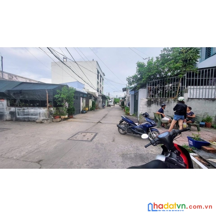 Hẻm 6m ô tô vào nhà thạnh xuân 52 q12 - 77m2, 2 tầng, 3 pn, nhà mới ở ngay. nhỉnh 3 tỷ.