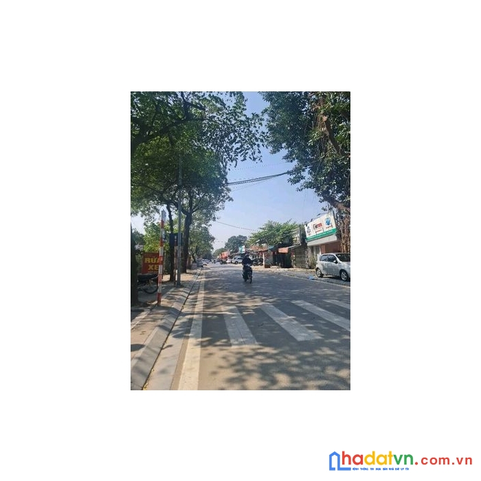 Bán nhà 4 tầng kinh doanh - gần chợ văn la - công viên văn phú - giá 4.7 tỷ