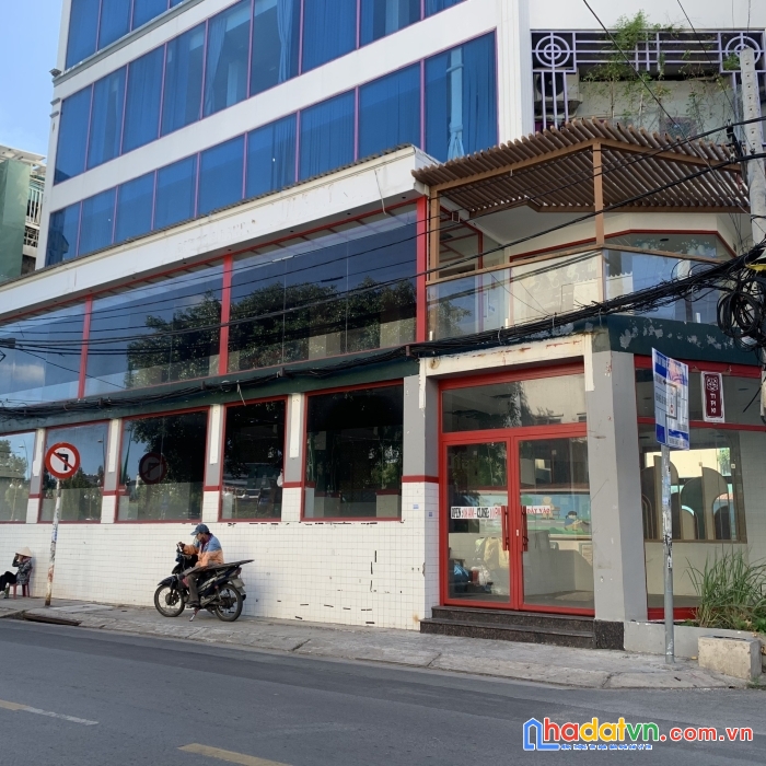 Bán tòa nhà đường bà huyện thanh quan , p9, q3 hầm 7 tầng : 310 m2 sàn