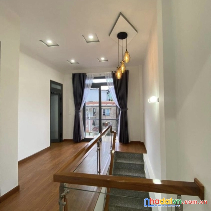 Bán gấp nhà đẹp sổ hồng riêng đường la sơn phu tử, đà lạt giá 3.995 tỷ