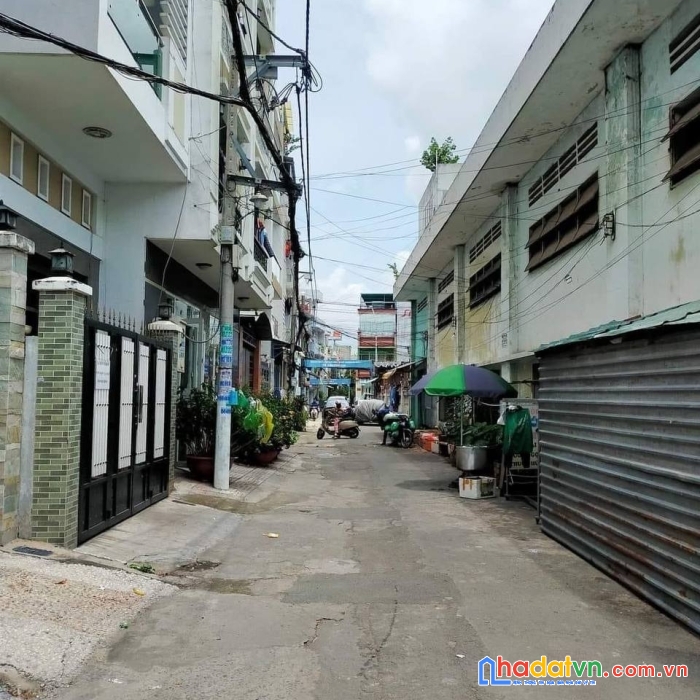 Bán nhà 2 tầng đường dương đức hiền, hẻm 6m, 68m2 chỉ 4.6 tỷ