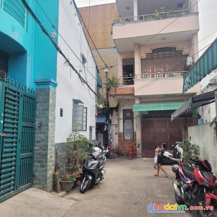 Bán nhà đẹp 4 tầng đường vườn lài, hẻm xe hơi quay đầu, 61m2 chỉ 6.5 tỷ