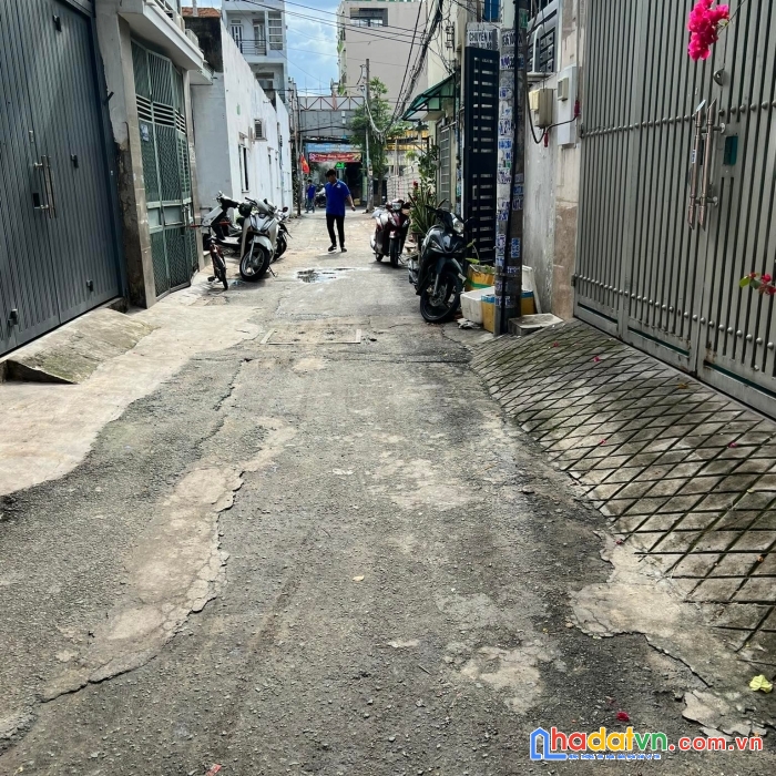 Nhà hxh tô ký chợ cầu 110 m2 nhỉnh 4tỷ, ngang 5, nở hậu tài lộc.