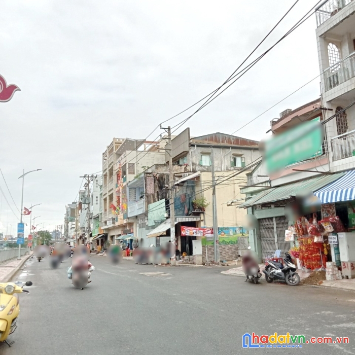 Nhà mt kinh doanh trệt+lửng view sông đường bình đông p13.q8