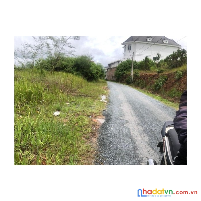 Bán đất 2 mặt tiền đồi huy hoàng đà lạt 328m2