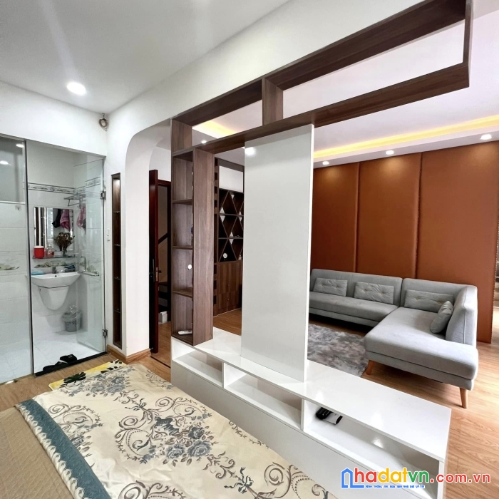 Nhà 4 tầng  hẻm 10m nguyễn thị thập, quận 7, dt 58m2, 7pn chỉ 9 tỷ hơn xíu