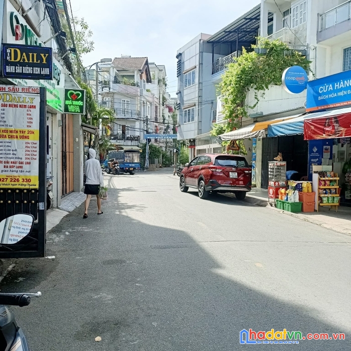 Bán nhà biệt thự đồng xoài - cộng hoà, k300, 9.3x22m, 3 tầng, 6pn, 23.9 tỷ