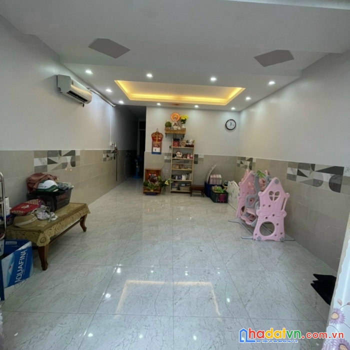 Bán nhanh ăn tết, nhà 72m2, cư xá a42 đường oto thông chỉ 2ty4