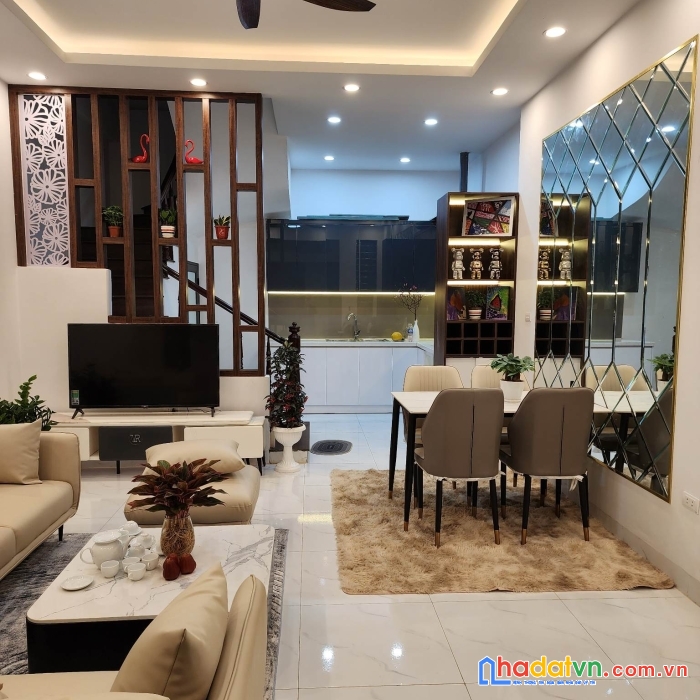 Siêu phẩm nhân hòa full nội thất 42m 4 tầng mt4m ngõ ô tô nhỉnh 5 tỷ lh0975124520