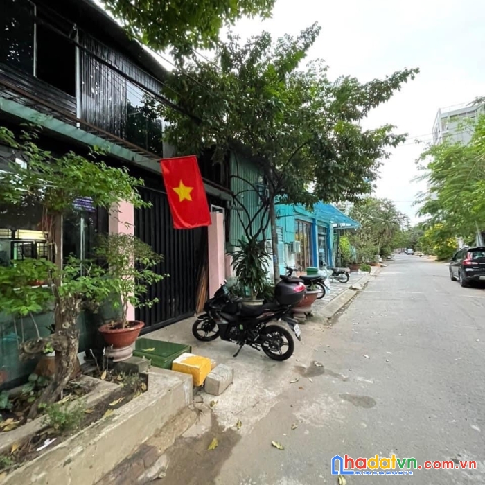 Cc bán gấp nhà mt ngang hiếm 6.2m. đường số sát nguyễn thị thập quận 7. dt 6.2x16. nhỉnh 15 tỷ