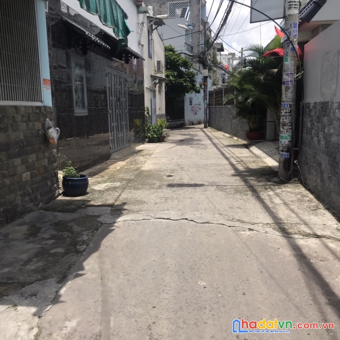 Bán nhà sổ hồng đường đường bùi đinh tuý p24 quận bình thạnh ,gia 1,850 ti