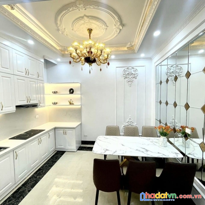 Bán nhà  lạc trung  đẹp như ngọc trinh 26mx5, 2thoáng chỉ 3 tỷ.