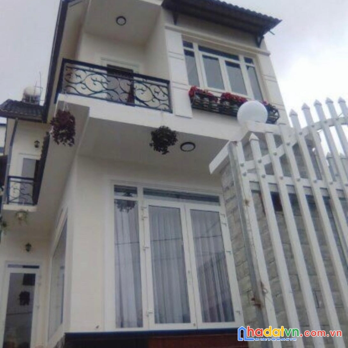 Bán nhà đường ngô thì nhậm phường 4 đà lạt 120m2 6,8 tỷ