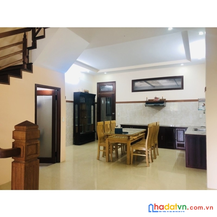 Nhà mặt tiền đỗ bá, 70m2, 4 tầng, gần lê quang đạo