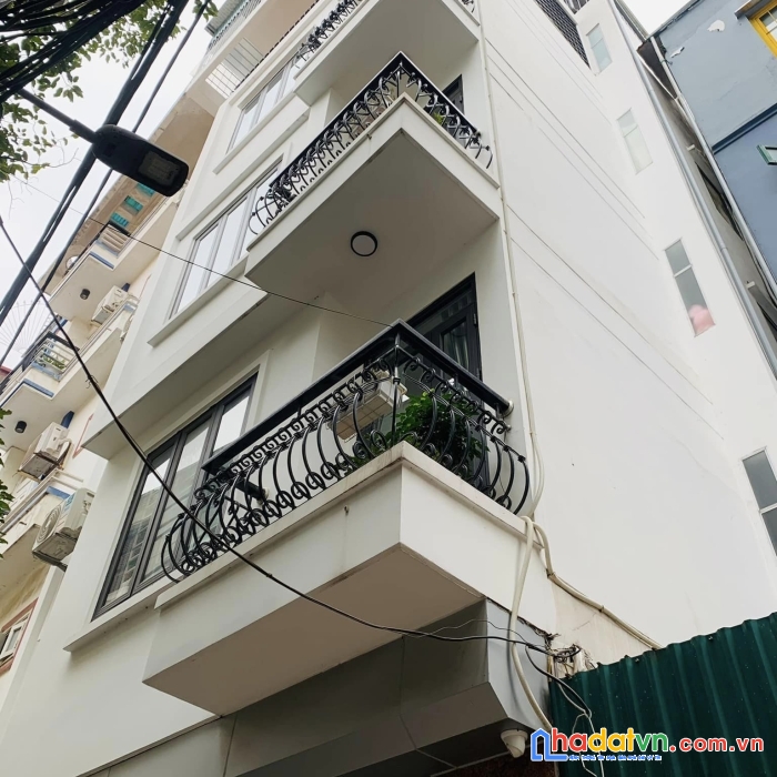 Bán nhà võng thị 58m2 – gần hồ - nội thất hịn - gara 7 chỗ - nở hậu đẹp - ngõ thông - ở hoặc kinh