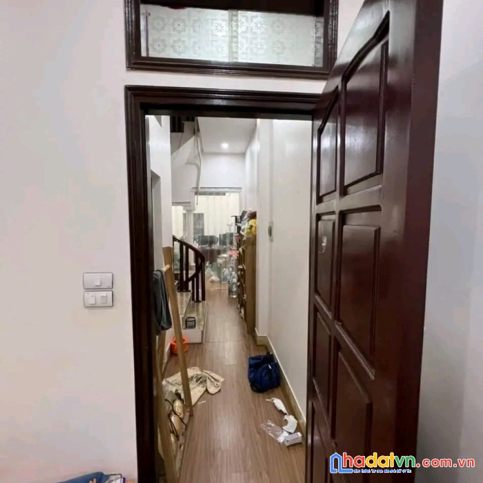 Nhà hà đông diện tích rộng. ngõ thông và nông, nhà gần chợ, trường học, siêu thị