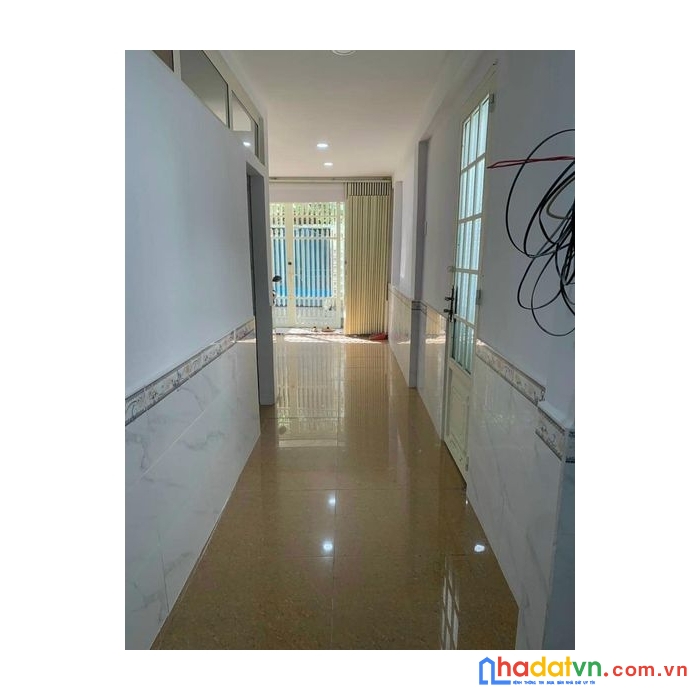 Bán nhà lô gốc kinh doanh xe hơi đỗ cửa sát mt nguyễn thị thập giá chỉ 4,95tỷ trung tâm quận 7
