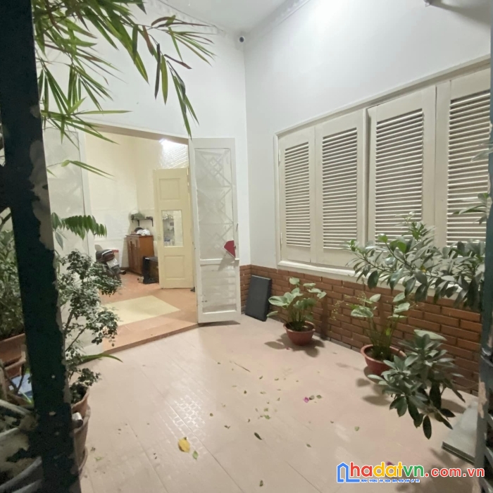 Vài bước chân ra mặt phố trường chinh 65m mặt tiền 4.5m ô tô đỗ cửa nhỉnh 10 tỷ