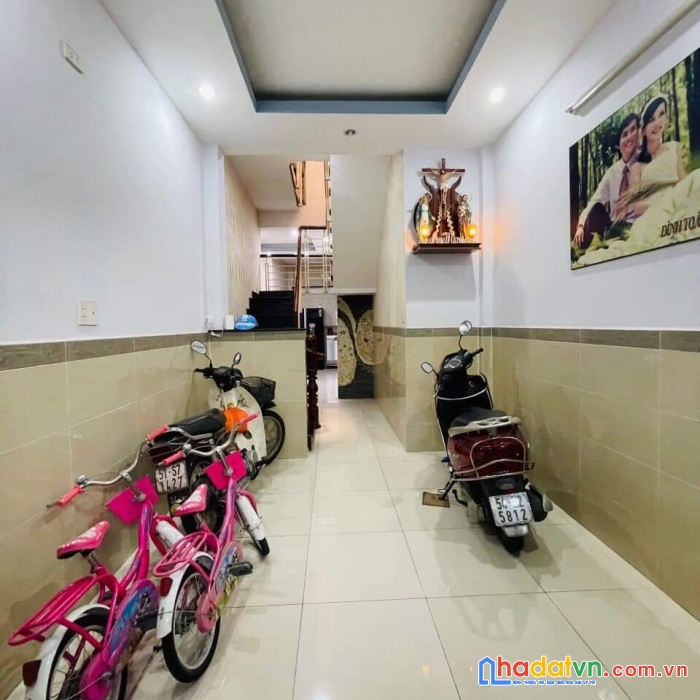Bán nhà rẻ đẹp  nguyễn tất thành diện tích 46 m 3 tấm q4 giảm 500 triệu