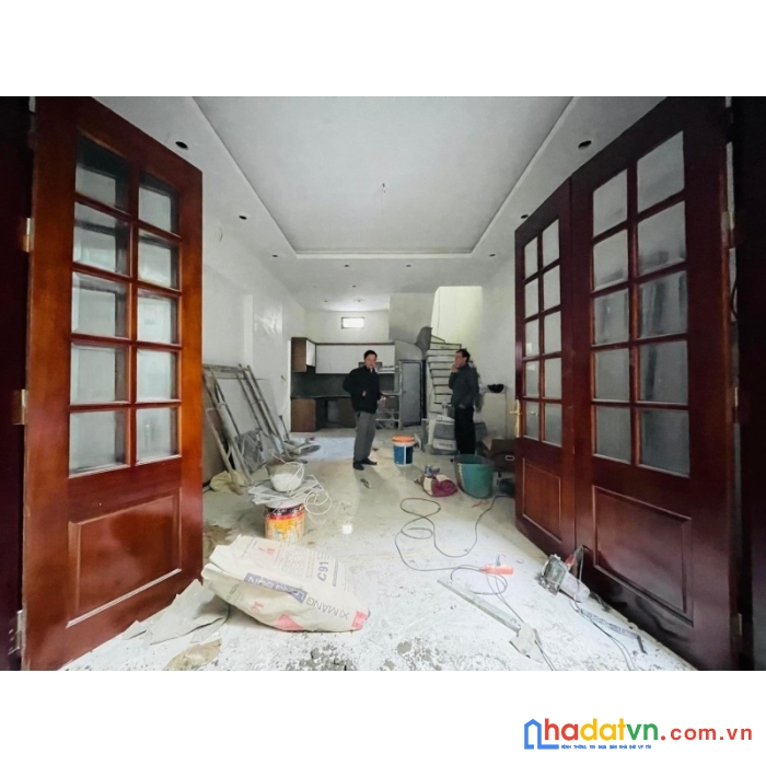 Bán nhà đại la hai bà trưng 45m2 x 4 tầng, mt 5.2m giá 7.65 tỷ ô tô kinh doanh