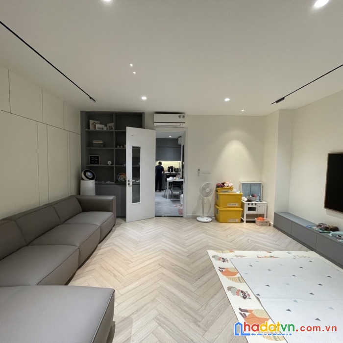 Nguyễn phúc lai, đống đa, ô tô tránh, kinh doanh đỉnh, thang máy, nội thất nhập khẩu