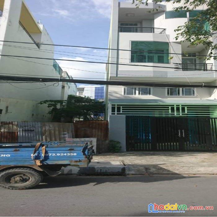 Bán đất quận 6 mặt tiền kdc bình phú  