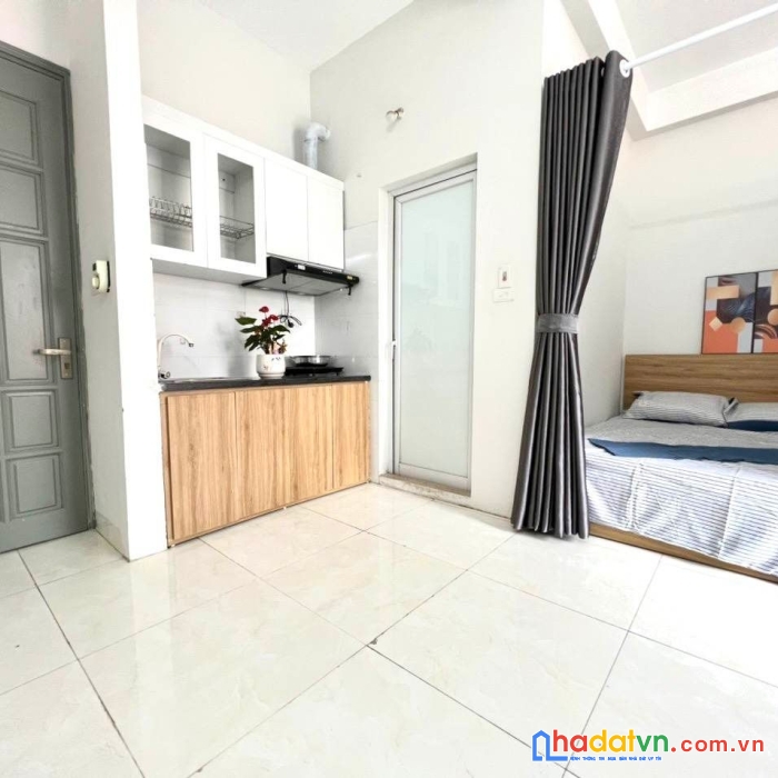 Cực hot bán chdv, ccmn mỹ đình, nam từ liêm  102m 7t ô tô, thang máy chỉ 14,x tỷ