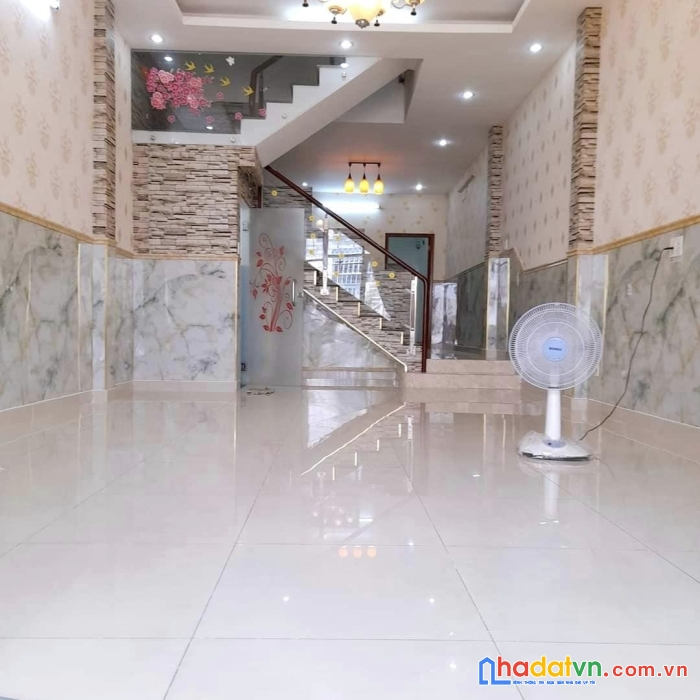 Rẻ, bán gấp nhà thốngnhất p16 gòvấp 100m trệt lầu 4pn 