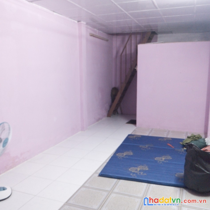 Đã đi xuất cảnh không người trông coi cần bán gấp căn nhà vị trí đẹp tại quận 6, tphcm