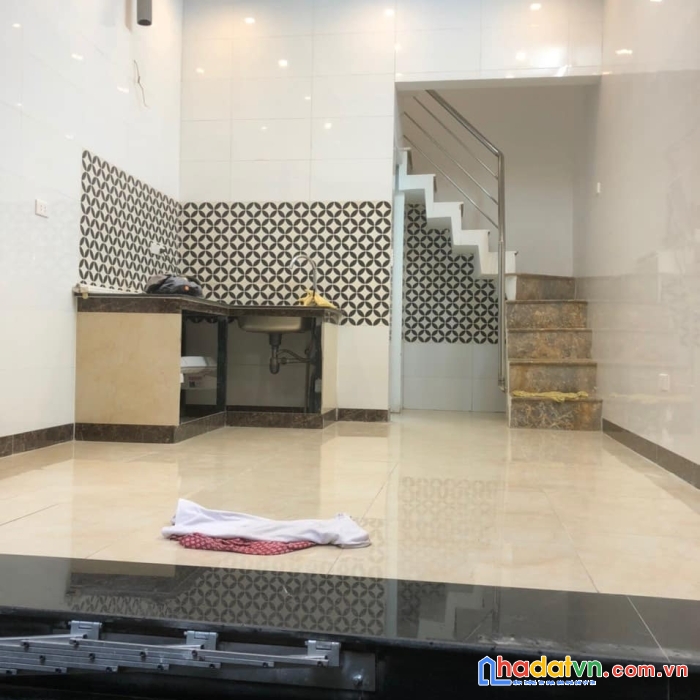 Bán nhà phố tôn thất tùng 25m2 - đối diện đại học y hà nội