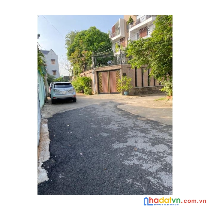 Bán nhà hẻm 63 đường số 10 linh xuân chỉ 5 tỷ hxt.