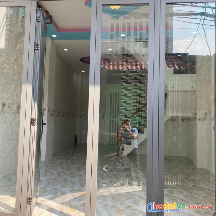 Bán nhà mới ở ngay nguyễn sĩ cố f15 quận 8. dt 4.6x11. 2 tầng 2pn. nhỉnh 3 tỷ. shr-sát hxh